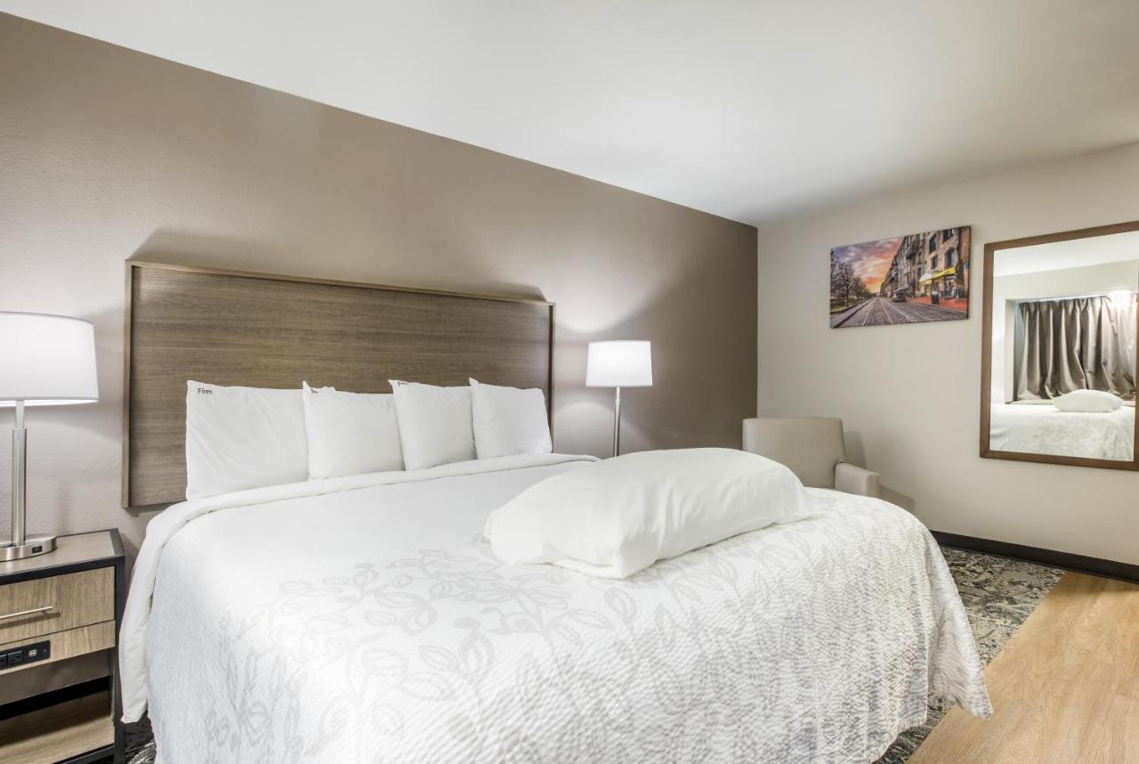 Red Roof Inn Plus+ & Suites Savannah - I-95 Georgetown المظهر الخارجي الصورة