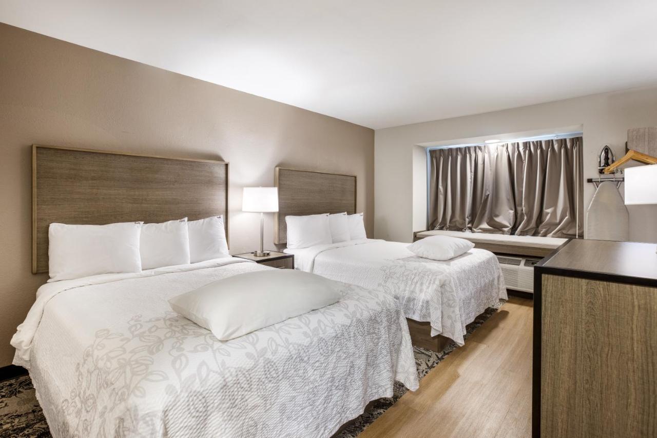 Red Roof Inn Plus+ & Suites Savannah - I-95 Georgetown المظهر الخارجي الصورة